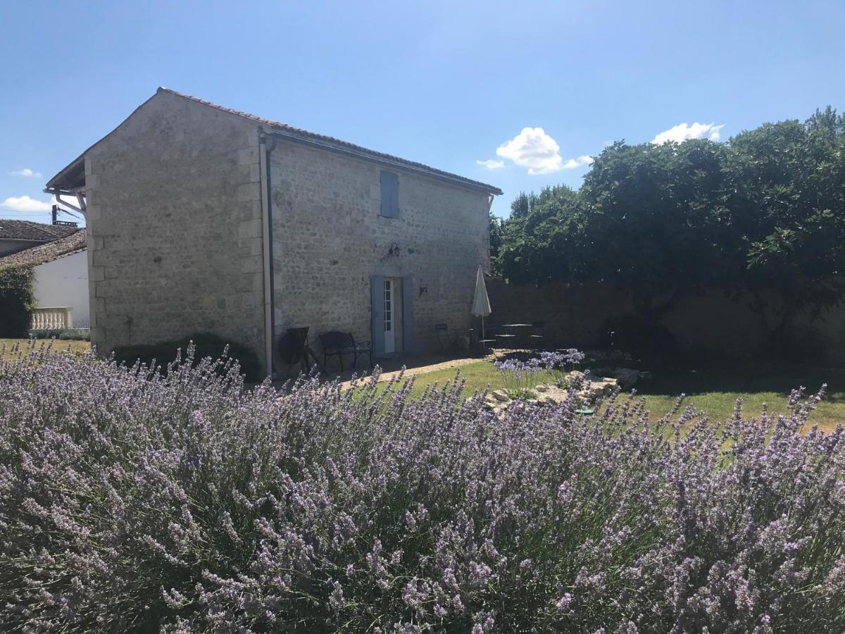 Maison d'hôtes Le Four à Pain Saint-Jean-dʼAngély